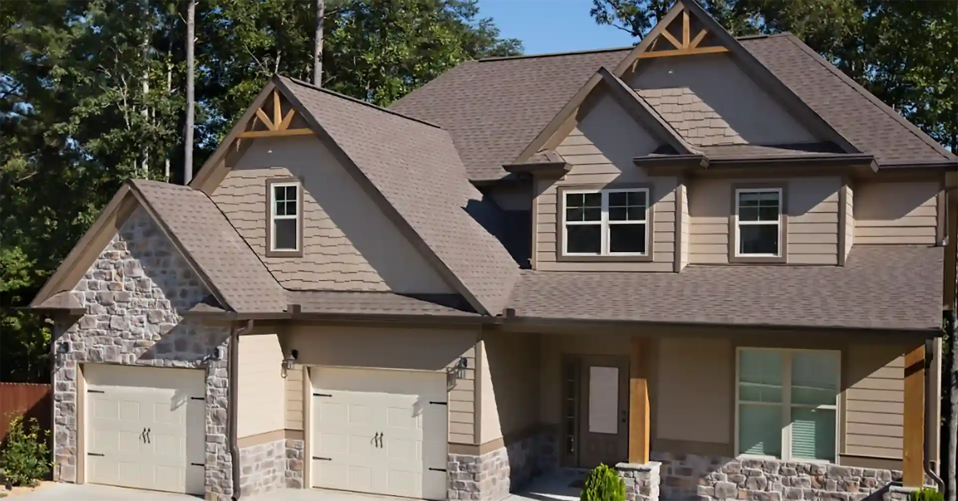 home with Atlas shingles on the roof 