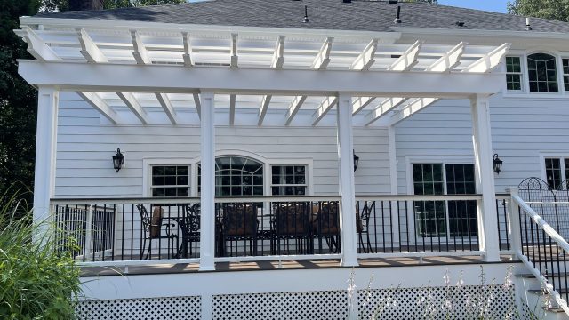 Deck Railings 101: Styles, Materials, and Safety Tips for Northern New Jersey Homes